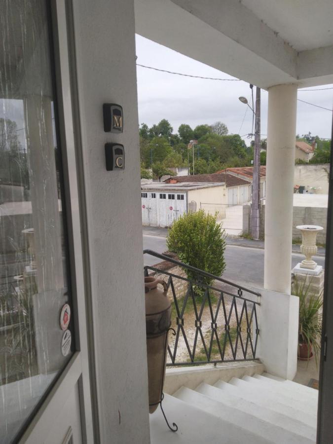 Chambre Cesar B&B- Au 1Er - Villa Chaumonty Périgueux Eksteriør bilde